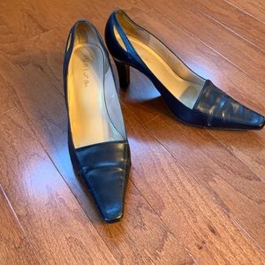 Unisa Navy Blue SUPER Comfortable! Work Heel